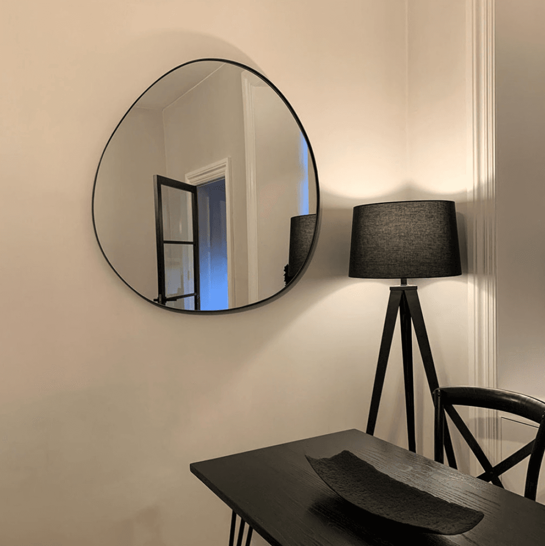 Irregular circular mirrors with frame — 3